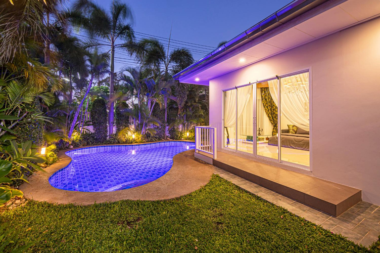 Sport & Beauty, Leelawadee pool villa BBQ&Pool party, Sattahip