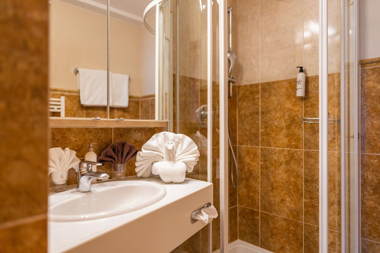 Bathroom 4, Ortners Eschenhof, Spittal an der Drau