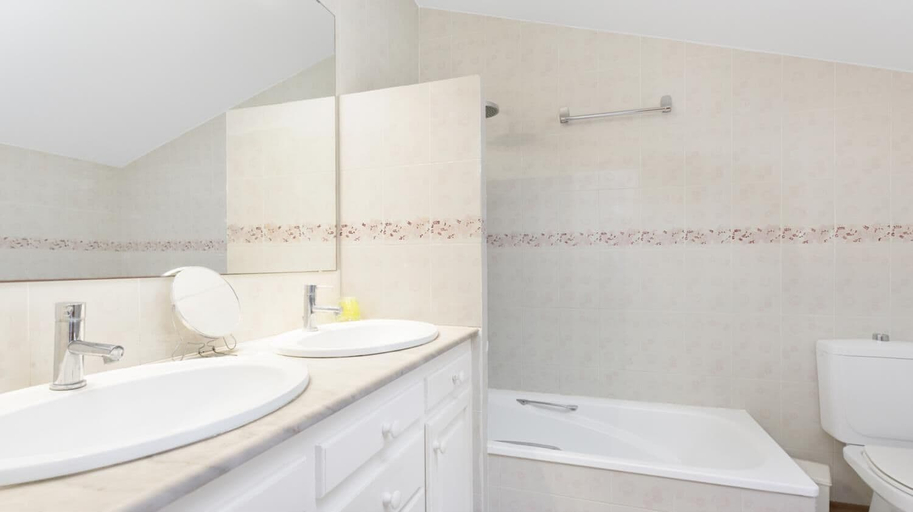 Room 2, Ses Brises 31 in Llafranc, Girona