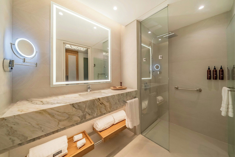 Bathroom 5, The Westin Sao Paulo, São Paulo