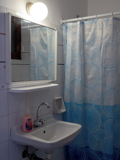 Bathroom 3, Xenofontas apartments, Ionian Islands