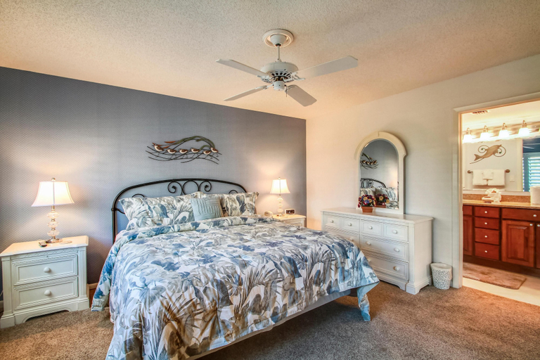 Bedroom 3, Land's End 10-305 Beach Front, Pinellas