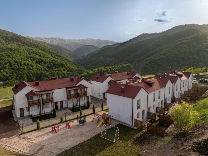 Exterior & Views 2, Motives Inn Dilijan