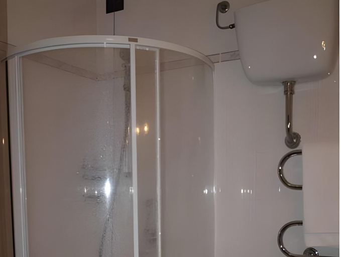 Bathroom 4, Domus Hotel-1, Podil's'kyi