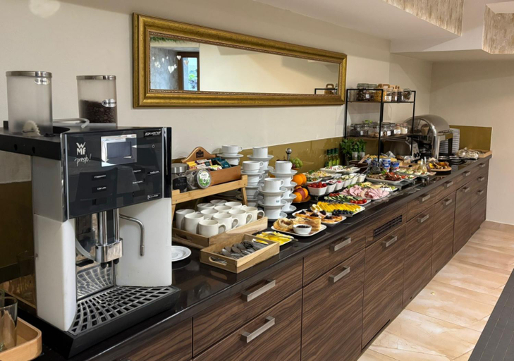 Food & Drinks 5, Hotel Gal, Tarnów City