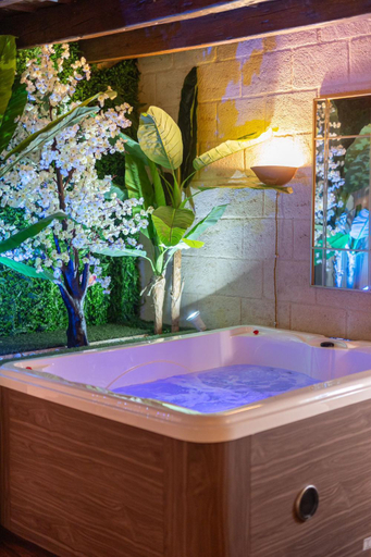 Others 4, Suite16 & spa, Barletta-Andria-Trani