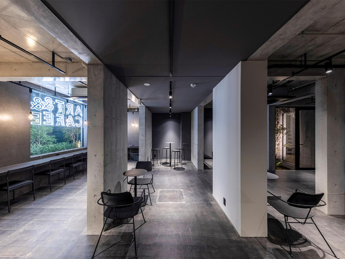 Public Area 2, Spatiumginza Pony, Chūō