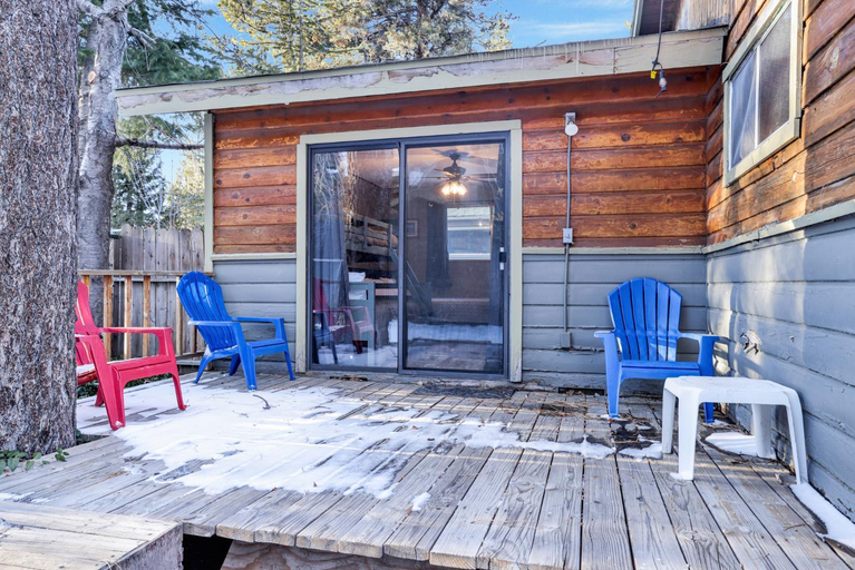 Others 4, Lakefront Family Cabin by Big Bear Vacations, San Bernardino