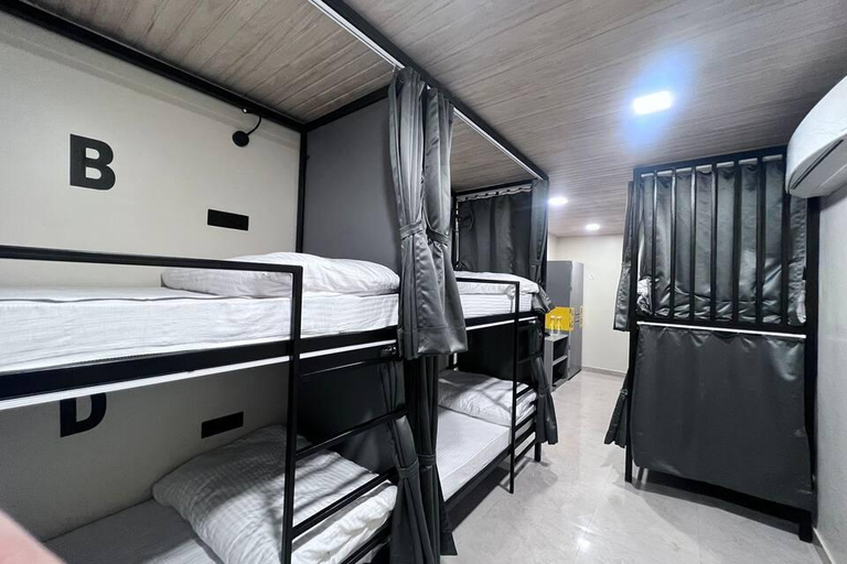 Bedroom 2, Shanti Inn Villa, Chandauli