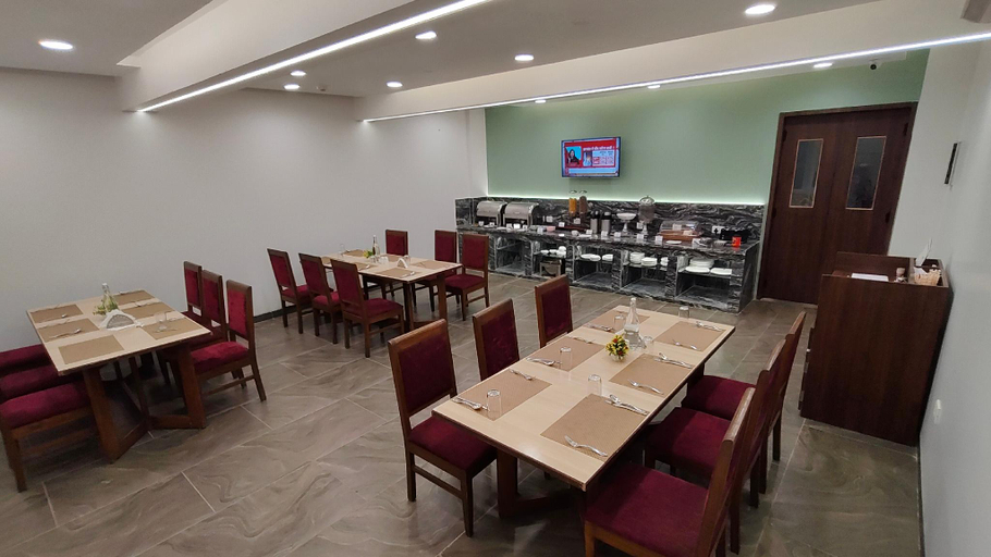 Food & Drinks 3, Lords Eco Inn Gandhidham , Kachchh