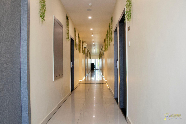 Public Area 2, Hotel Tridev Grand, Varanasi