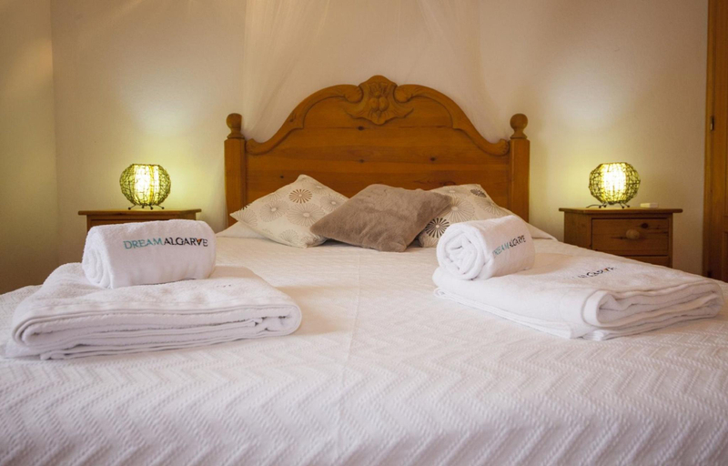 Bedroom 2, D08 - Bay View Villa in Vale da Lama, Lagos