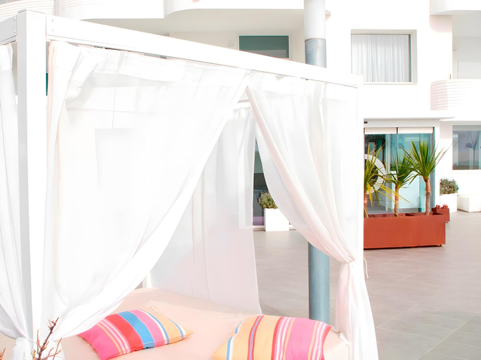 Bedroom 3, The Place Mar Mediterrania & Spa by ALEGRIA 4 SUP - Adults Only, Barcelona