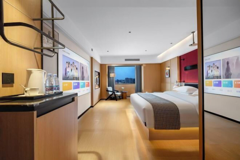 Bedroom 2, Hongfangzi Hotel (Phoenix Lake Park), Chuxiong Yi