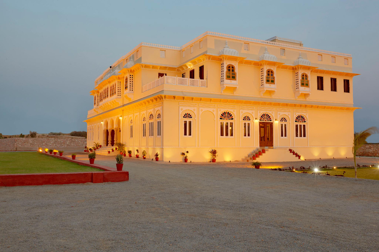Others 5, Pratap Niwas, Udaipur