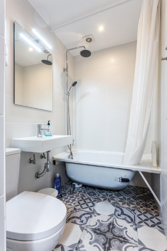 Bathroom 2, Fisherman's house exclusive rooftop in Old Town, Albufeira