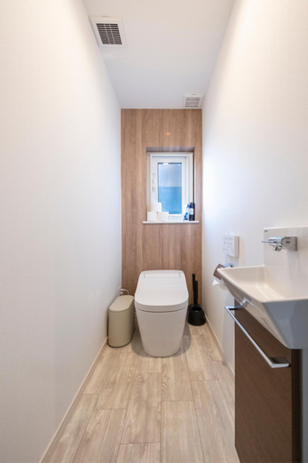 Bathroom 3, kyokushin house, Asahikawa