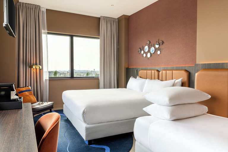 Bedroom 5, Corendon Urban Amsterdam Schiphol Airport Hotel, Haarlemmermeer