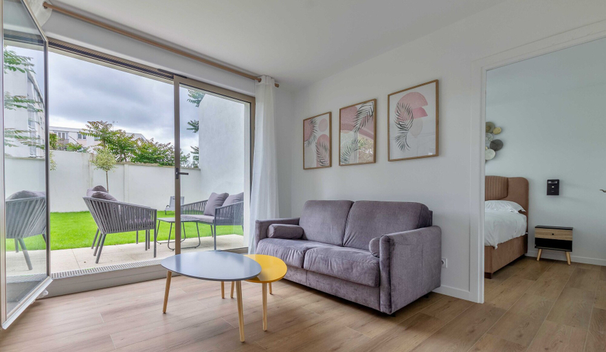 Living area, Exclusive apt With Garden - 6P - Near Disney/paris, Val-de-Marne