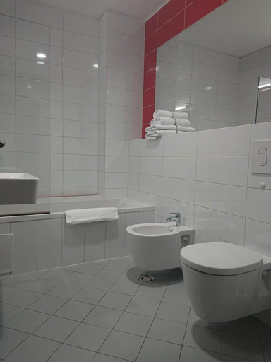 Bathroom 2, Algiro Hotel, Kauno
