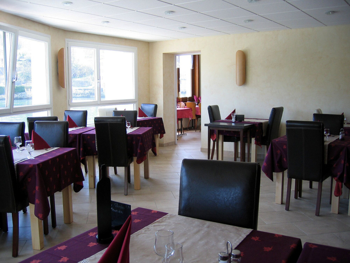 Restaurant, Hotel Restaurant Les Cygnes, Doubs