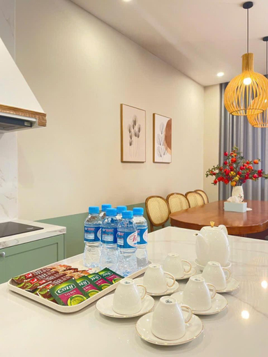 Food & Drinks, Ivy House, Phan Thiết