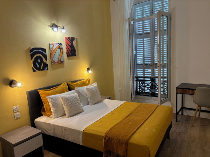 Bedroom 3, Hotel Manon, Bouches-du-Rhône