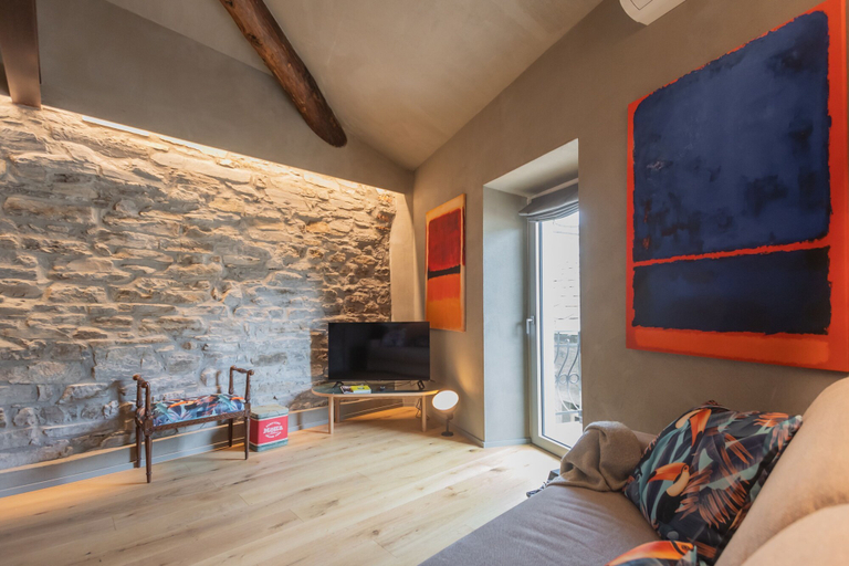 Room 4, Rebecca Suite Nearby Urio s Castle, Como
