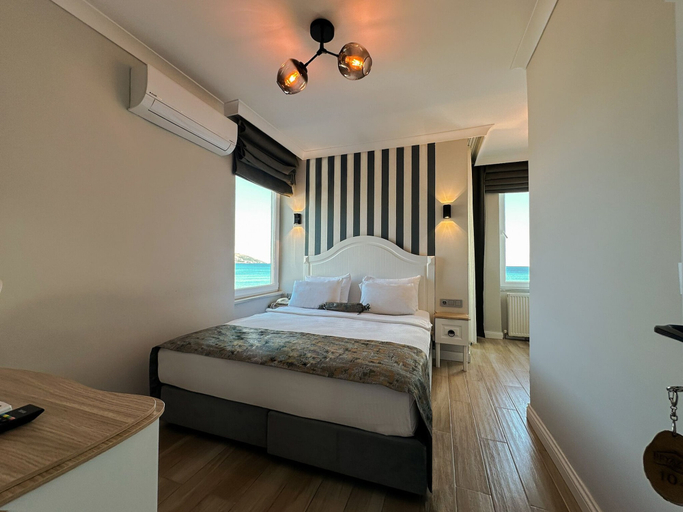 Bedroom 3, Beyaz Ev Hotel Restaurant, Merkez