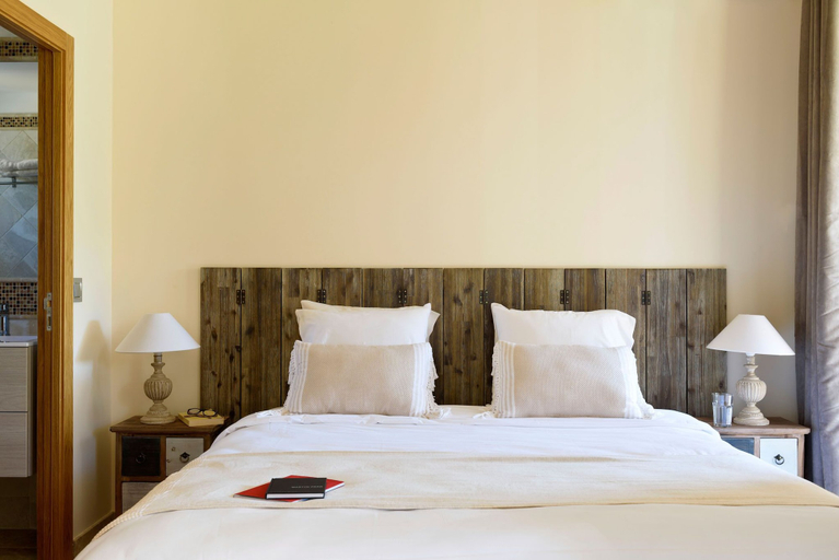 Bedroom 5, Les Maisons du Sud, Var