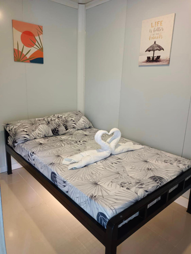 Bedroom 3, Happy Daze Resort Hotel, Mabini