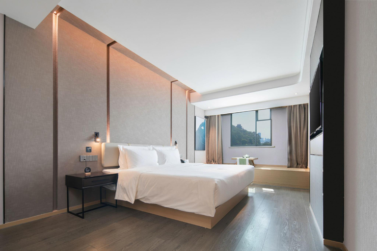 Bedroom 2, Atour Hotel Wuhan Yellow Crane Tower, Wuhan