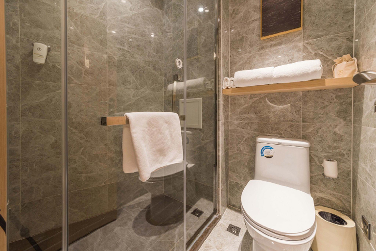 Bathroom 3, Ji Hotel Shanghai Jiuting Science and Technology City, Shanghai