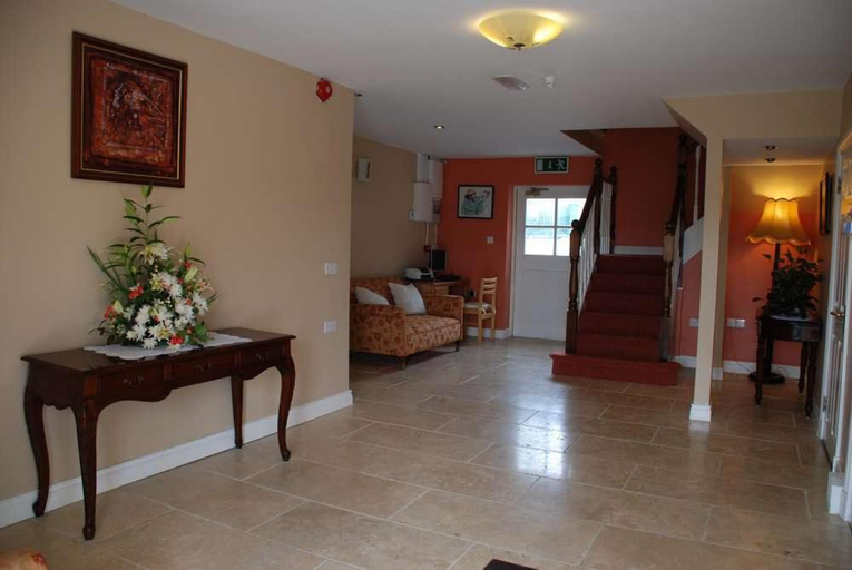 Public Area, O'Briens Cashel Lodge