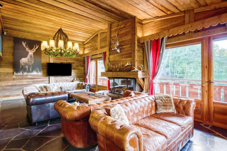 Room 4, Luxueux Chalet Baron Meg ve vue Jaccuzi Pour 12, Haute-Savoie