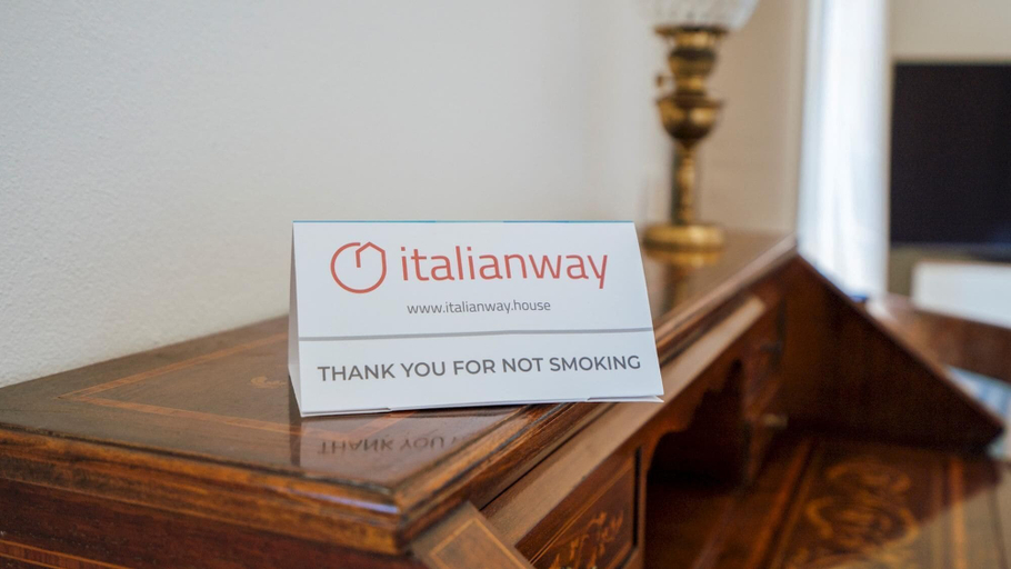 Room 2, Dei Mille 31 B, Savona