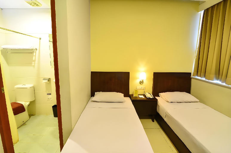 Bedroom 24