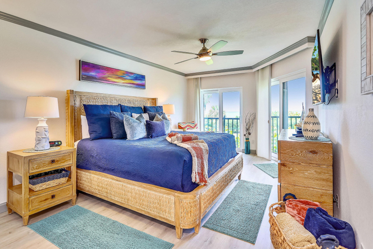 Bedroom 3, Land's End 10-202 Beach Front - Premier, Pinellas
