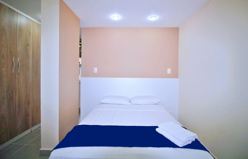 Bedroom 3, Conforto e Estilo em Copacabana D056, Rio de Janeiro