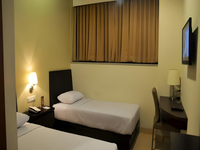 Bedroom 28