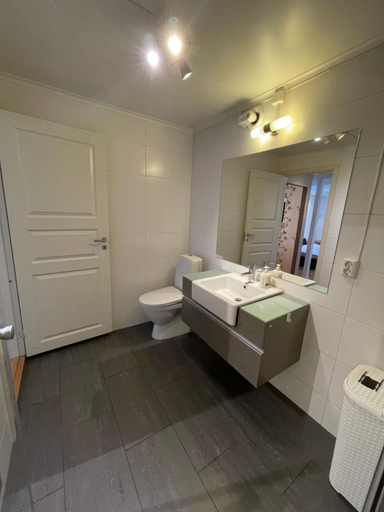 Bathroom 3, Studio Apartment with free parking, Narvik