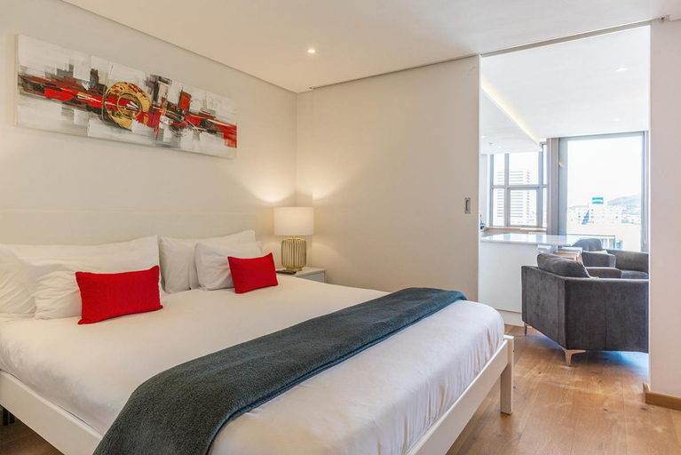 Others 4, Mirage Luxury by NIVAR, City of Cape Town