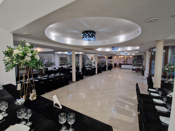 Food & Drinks 4, Caprice Deluxe Accomodation, Drobeta-turnu Severin