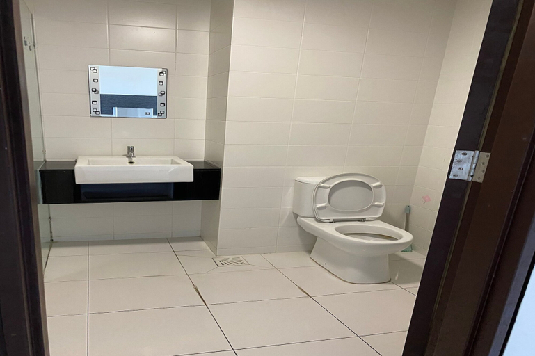 Bathroom 4, Trefoil @ Setia City Condotel, Shah Alam