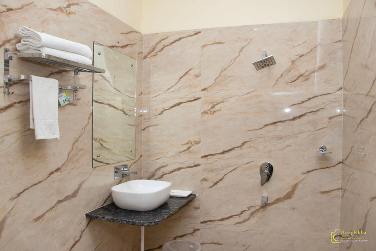 Bathroom 3, Hotel Tridev Grand, Varanasi