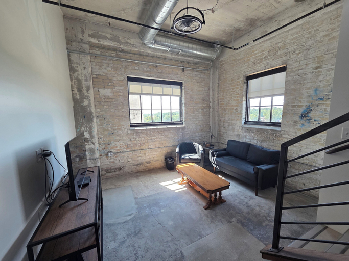Bedroom 3, The Mill Hotel, Otter Tail