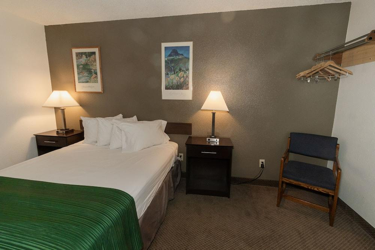 Bedroom 3, Studio 1 Hotel and Extended Stay Missoula, Missoula