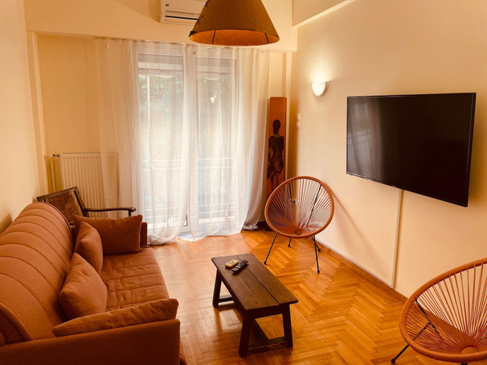 Room 2, Iris Apartment - 50m2 by Superhost Hub, Attica