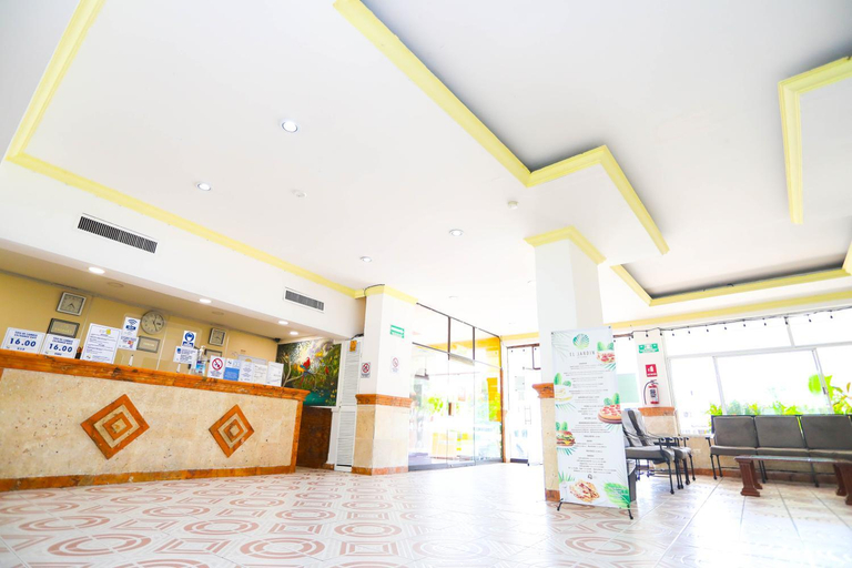 Public Area 2, Hotel Caribe Internacional, Isla Mujeres