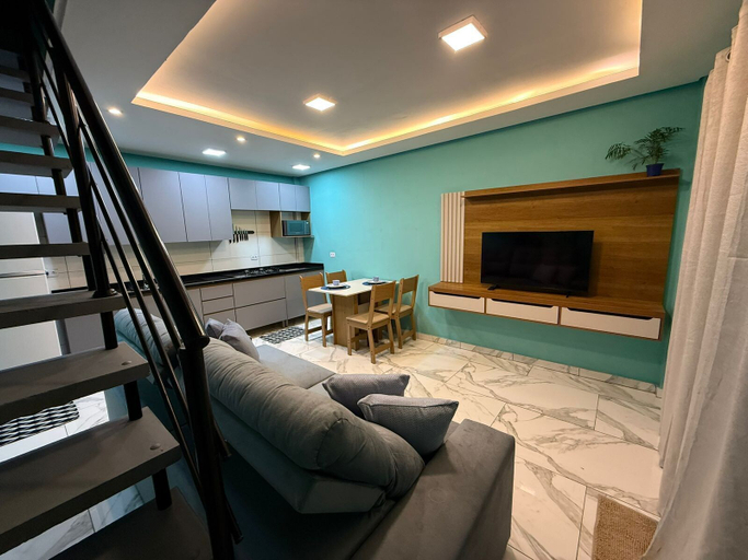 Others 5, Mehl Loft, Paranaguá